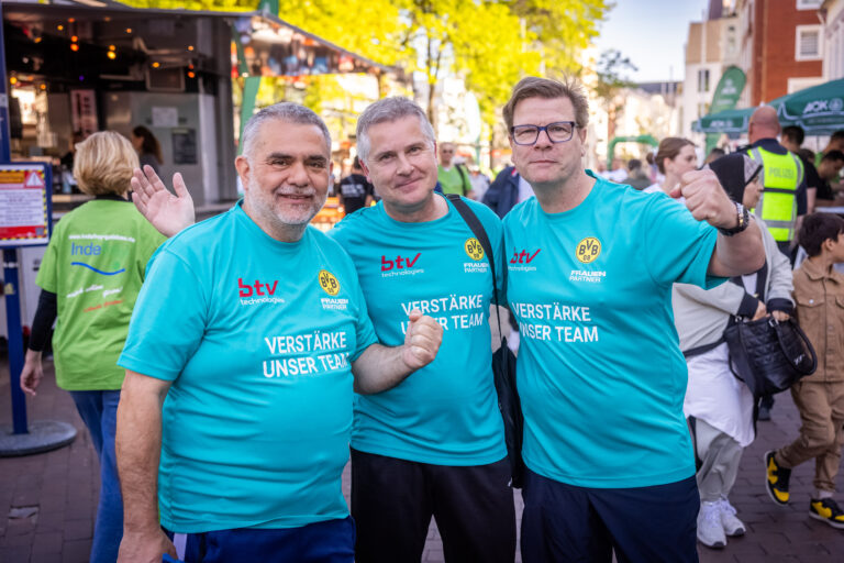 15.05.2025 Unna - AOK Firmenlauf rund um Unna - Upletics Dortmund - Run - Joggen - 5 km durch Unna - Firmenevent -   Copyright Stephan Schuetze