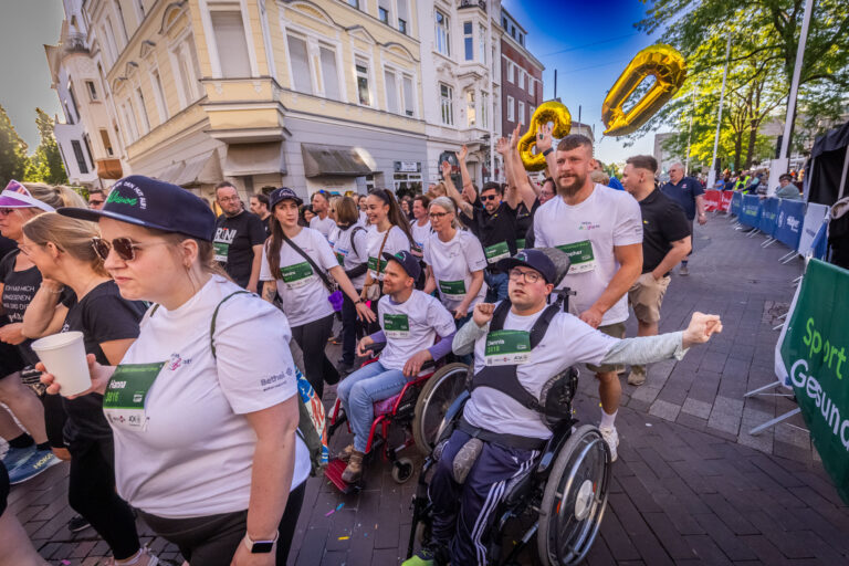 15.05.2025 Unna - AOK Firmenlauf rund um Unna - Upletics Dortmund - Run - Joggen - 5 km durch Unna - Firmenevent -   Copyright Stephan Schuetze