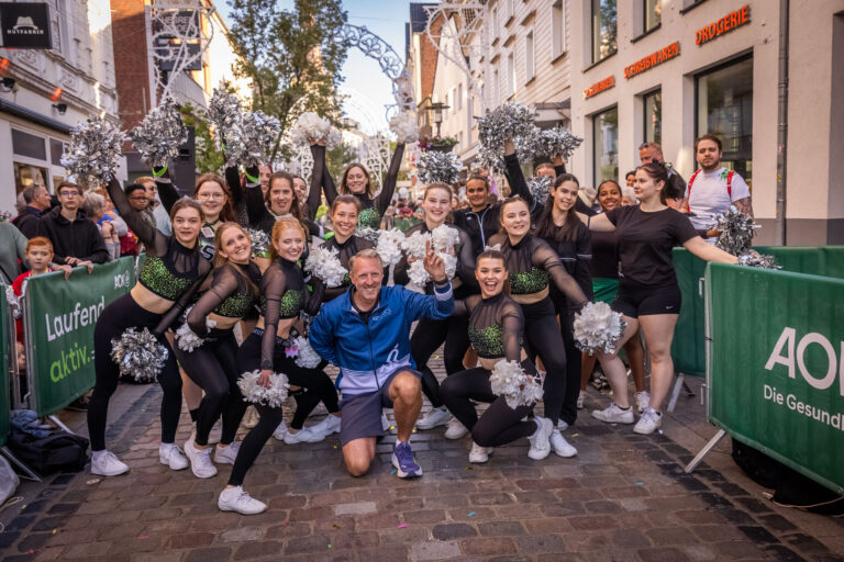 15.05.2025 Unna - AOK Firmenlauf rund um Unna - Upletics Dortmund - Run - Joggen - 5 km durch Unna - Firmenevent -   Copyright Stephan Schuetze