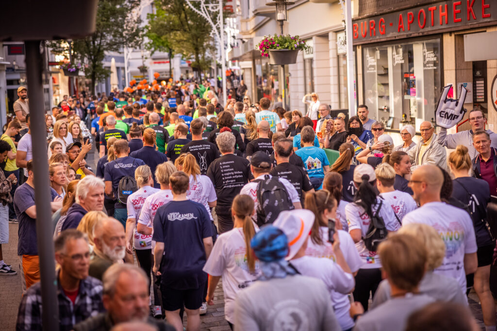 15.05.2025 Unna - AOK Firmenlauf rund um Unna - Upletics Dortmund - Run - Joggen - 5 km durch Unna - Firmenevent -   Copyright Stephan Schuetze